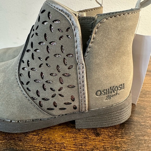 Osh Kosh B’Gosh Toddler Girls Estell Taupe Fashion Boot NWT Various Sizes - Picture 2 of 6